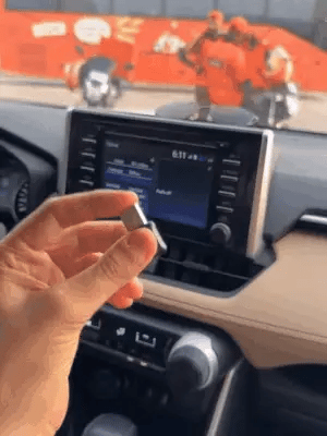 Wireless Car Play Adapter - Veyrx.store